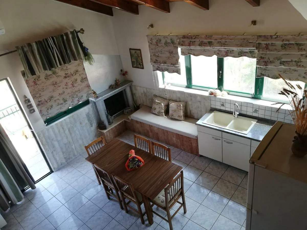 A&S Seaside Maisonette Lixouri Holiday home