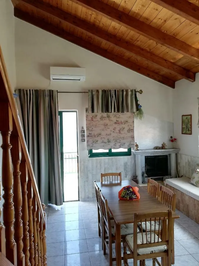 A&S Seaside Maisonette Lixouri Holiday home